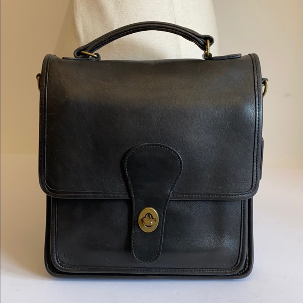 Vintage Coach Navy Blue/black Leather Top Handle